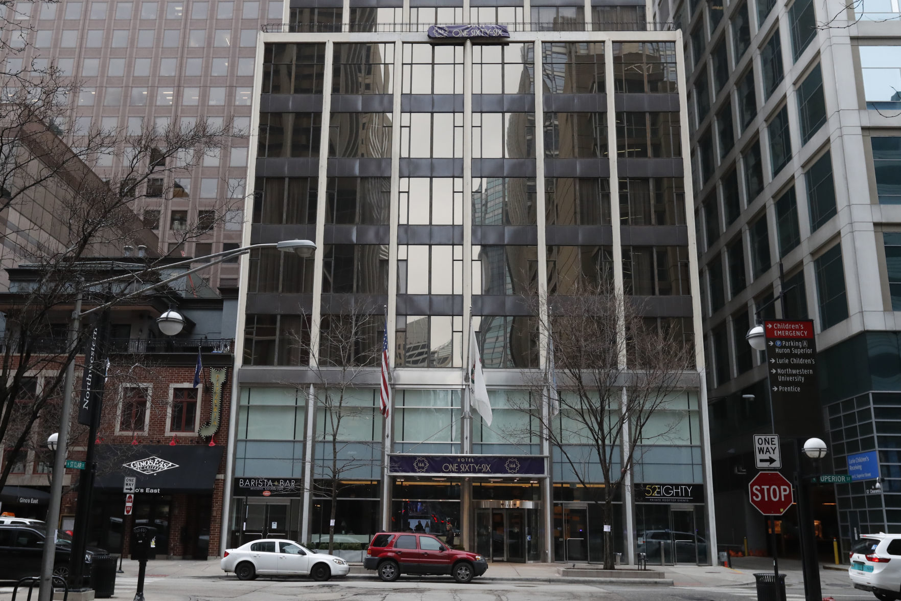 Chicago using hotels